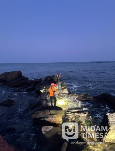울산해경, 야간에 음주 후 바다에 빠진 익수자 2명 신속 구조