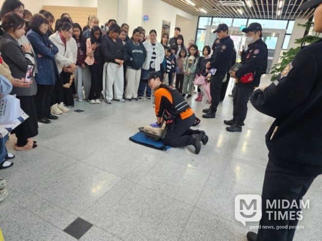 거제시 가정행복지원센터, 정기 소방훈련으로 안전관리 역량 강화